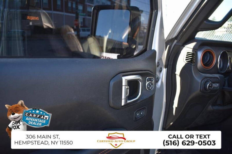 2022 Jeep Gladiator Mojave