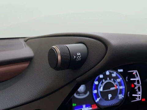 2025 Lexus ES 350