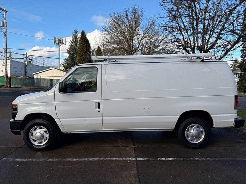 2013 Ford E-Series E-250