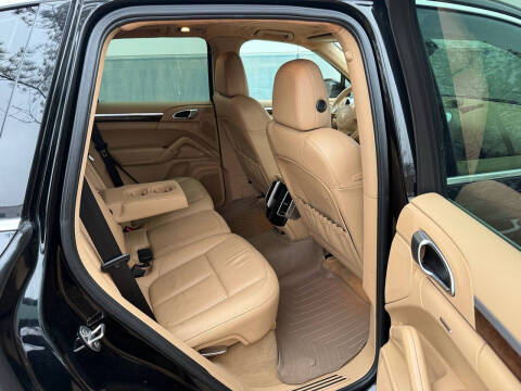 2012 Porsche Cayenne
