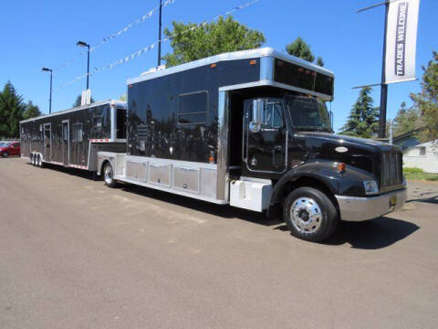 2000 Peterbilt 330