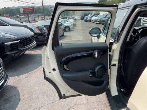 2019 MINI Hardtop 4 Door Cooper