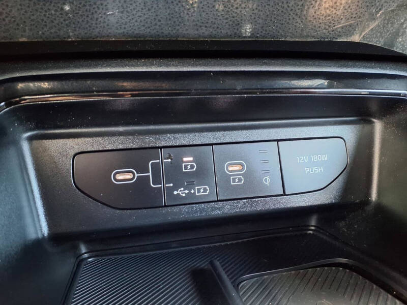 2025 Kia K5
