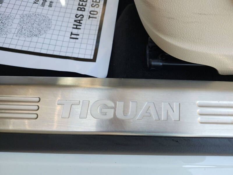 2014 Volkswagen Tiguan SE