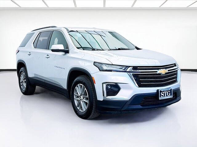 2022 Chevrolet Traverse LT Leather