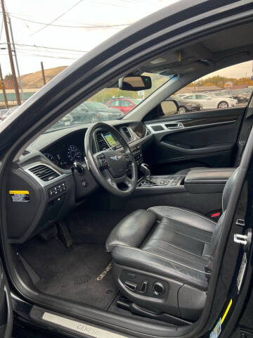 2016 Hyundai Genesis