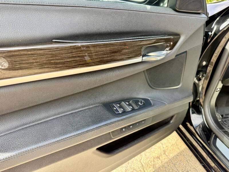 2015 BMW 7 Series 740Li xDrive