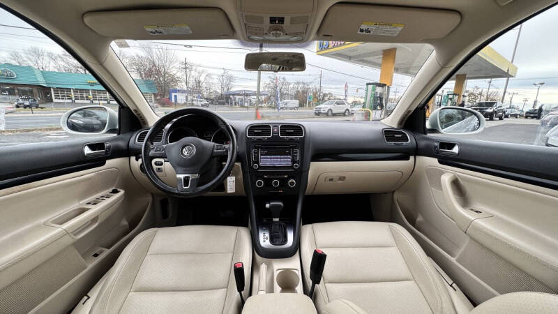 2010 Volkswagen Jetta SportWagen TDI