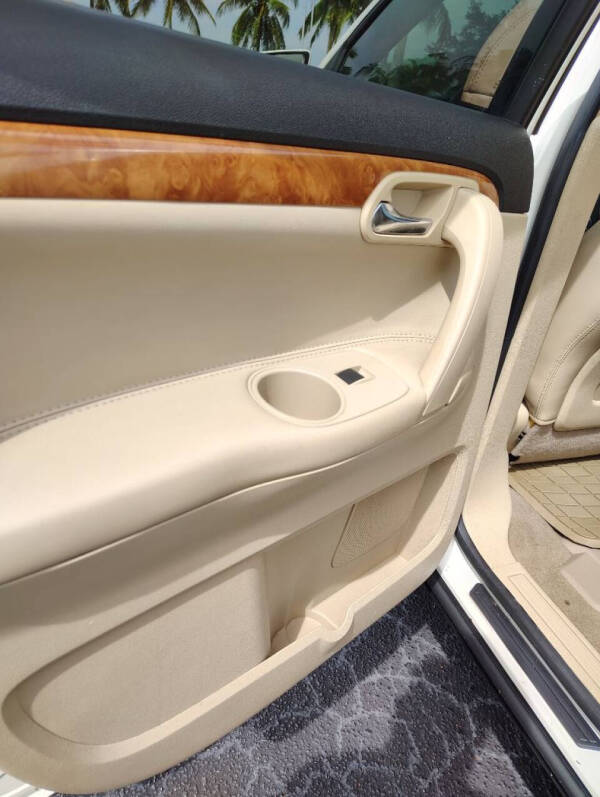 2009 Saturn Outlook XR