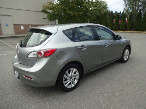 2013 Mazda MAZDA3 i Touring