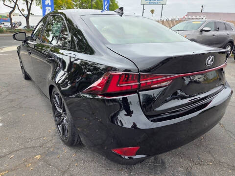 2016 Lexus IS 200t