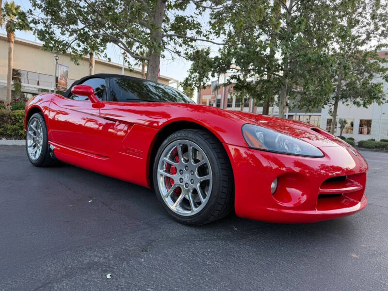 2003 Dodge Viper SRT-10