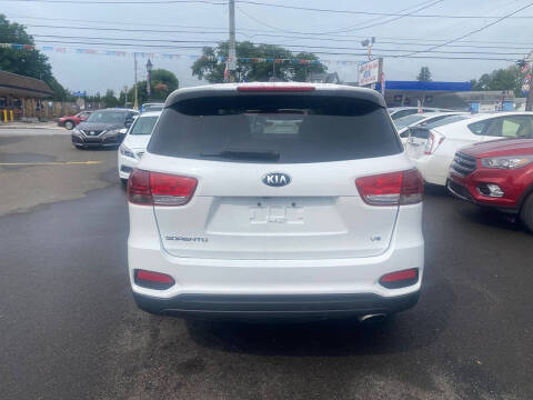 2020 Kia Sorento S V6