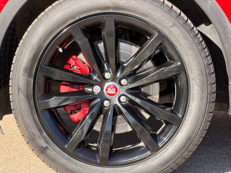 2020 Jaguar E-PACE P300 R-Dynamic HSE