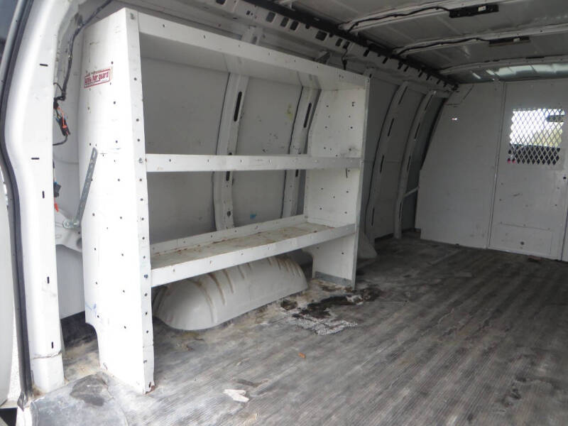 2021 Chevrolet Express 2500