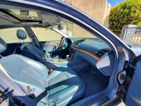 2004 Mercedes-Benz E-Class E 320