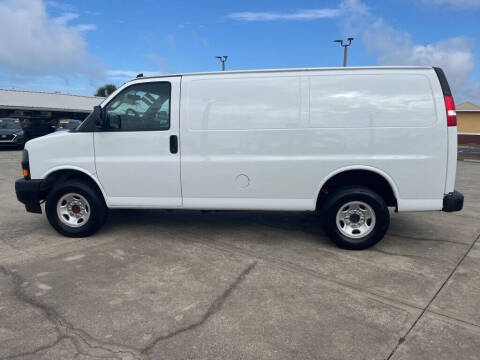 2024 Chevrolet Express 2500