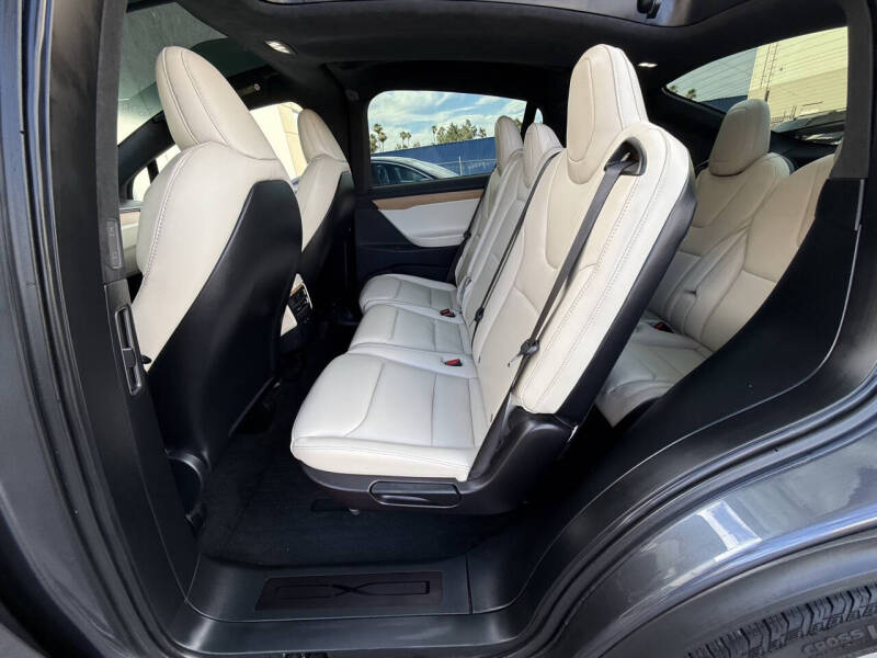 2020 Tesla Model X Performance