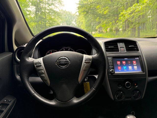2019 Nissan Versa Note SV