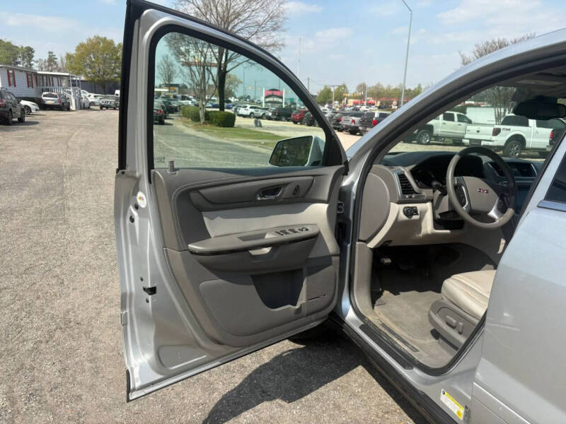 2016 GMC Acadia SLT-1