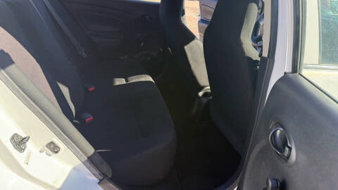 2012 Nissan Versa 1.6 S