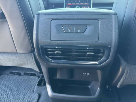 2025 GMC Sierra EV Denali