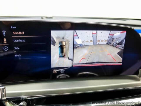 2025 Cadillac LYRIQ Sport 2