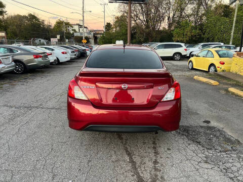 2019 Nissan Versa SV