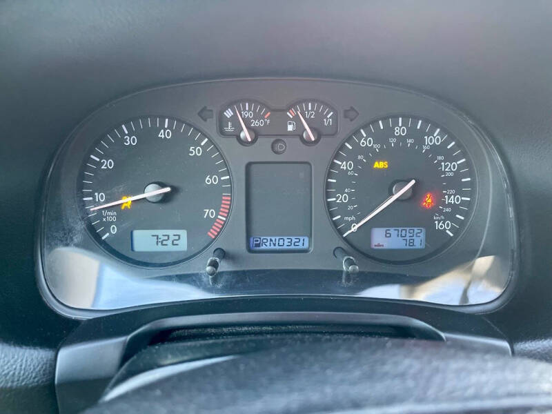 2004 Volkswagen Golf GLS