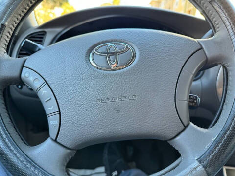 2003 Toyota Sequoia Limited