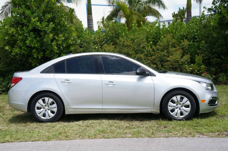 2015 Chevrolet Cruze LS Auto