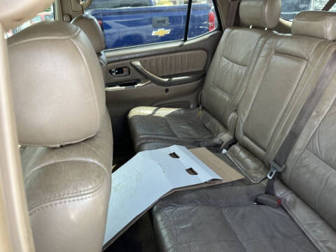 2004 Toyota Sequoia Limited