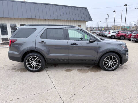 2016 Ford Explorer Sport