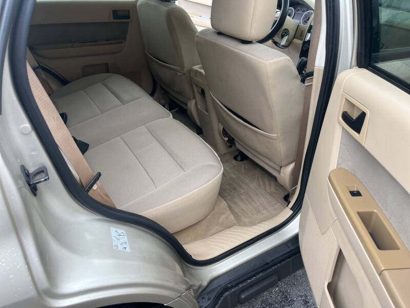 2011 Ford Escape XLT
