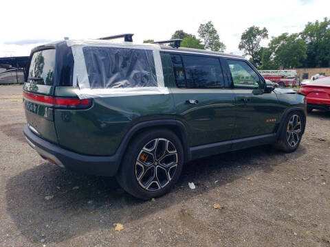 2023 Rivian R1S Launch Edition