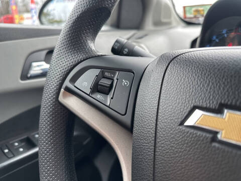 2013 Chevrolet Sonic LT Auto
