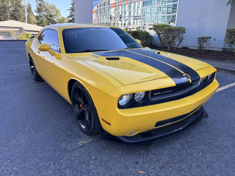 2010 Dodge Challenger SRT8