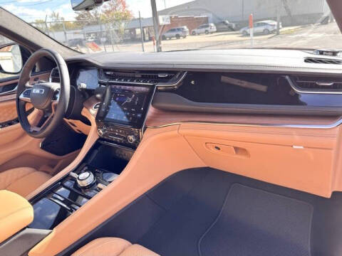 2025 Jeep Grand Cherokee Summit