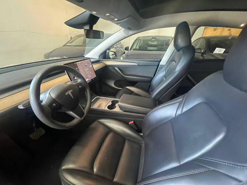 2023 Tesla Model Y Long Range