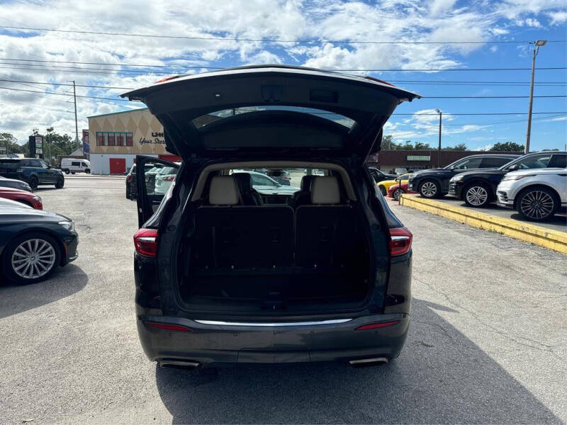 2018 Buick Enclave Essence