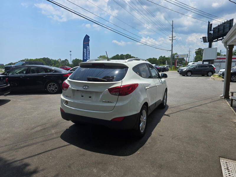 2011 Hyundai Tucson GLS