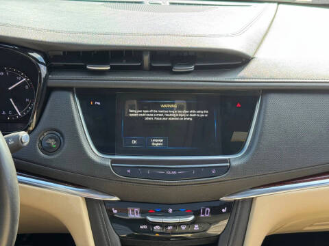 2018 Cadillac XT5 Luxury