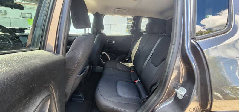 2017 Jeep Renegade Latitude