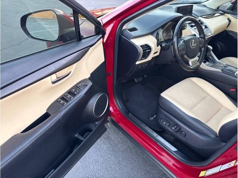 2019 Lexus NX 300h