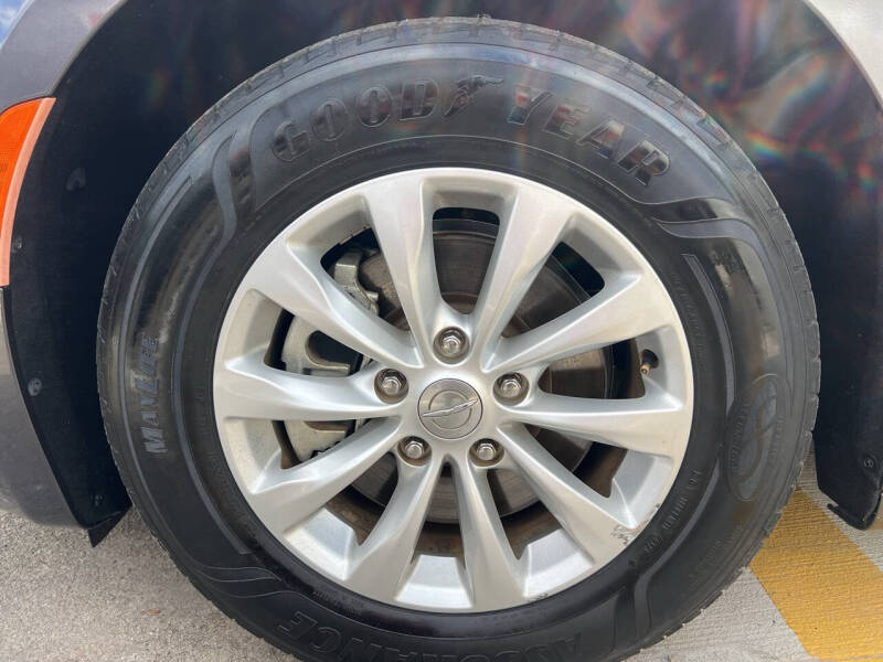 2021 Chrysler Voyager LXi