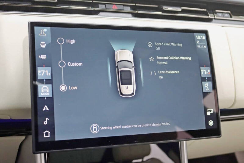 2025 Land Rover Range Rover P530 SE