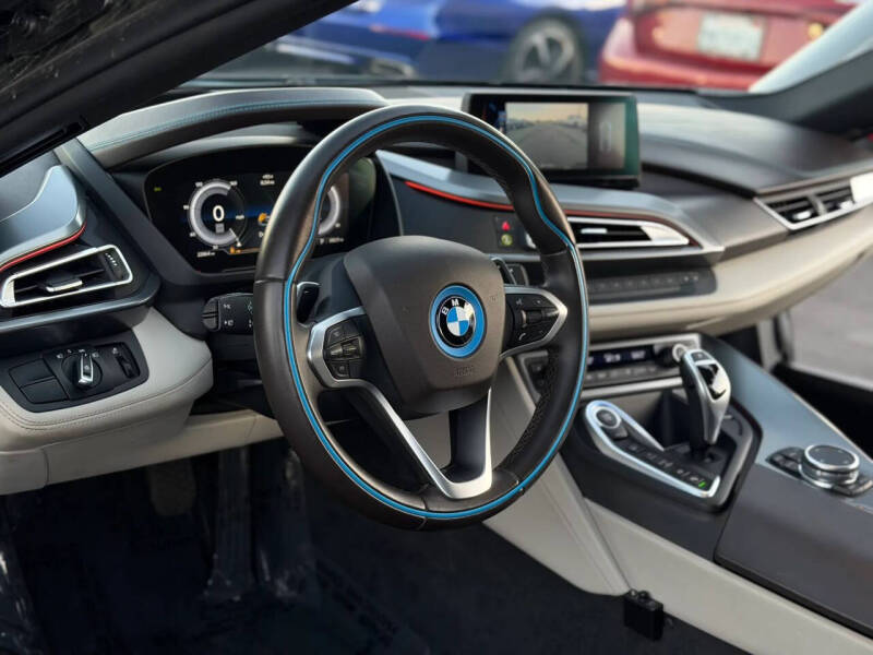 2015 BMW i8