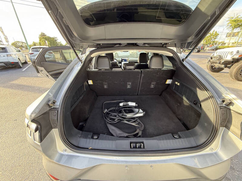 2021 Ford Mustang Mach-E Select