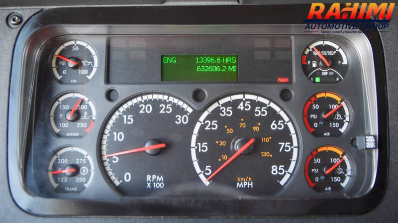 2016 Freightliner Cascadia