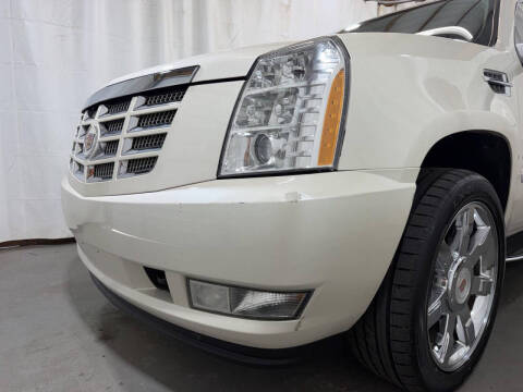 2014 Cadillac Escalade Luxury